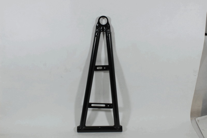 рычаг передний нижний левый