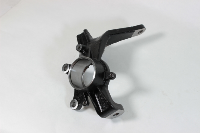 кулак поворотный левый