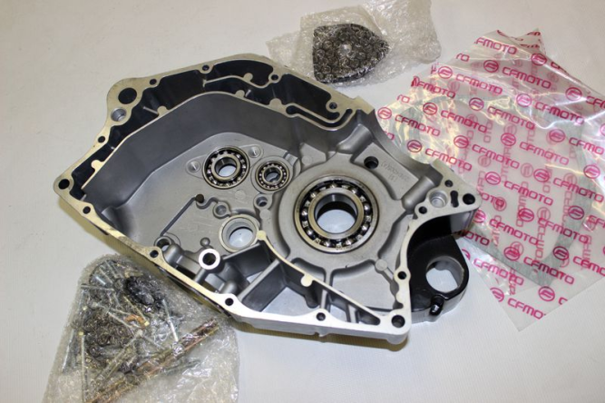 половина картера левая