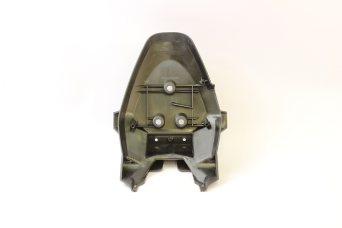 крыло заднее внешняя часть