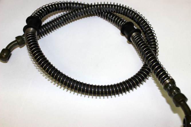 тормозная трубка передняя левая