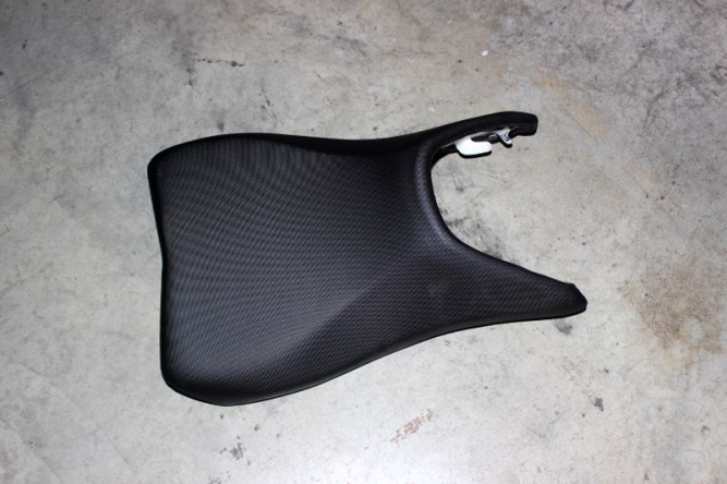 сиденье водительское