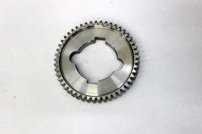 шестерня вала системы уравновешивания