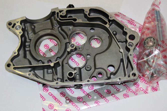 половина картера правая