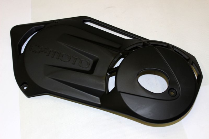 облицовка двигателя правая