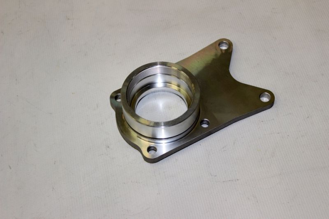 корпус подшипника хвостовика заднего редуктора