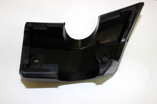 демпфер переднего бампера левый