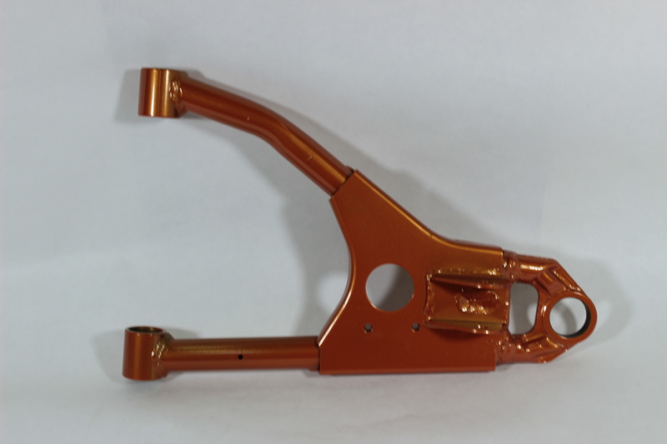 рычаг передний левый верхний (оранжевый / CRYSTAL ORANGE)