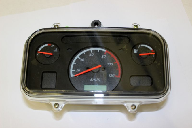 панель приборов (аналоговая)