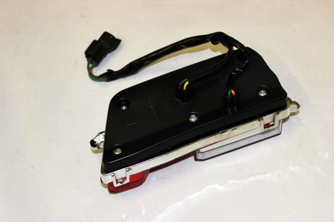 фонарь задний, левый