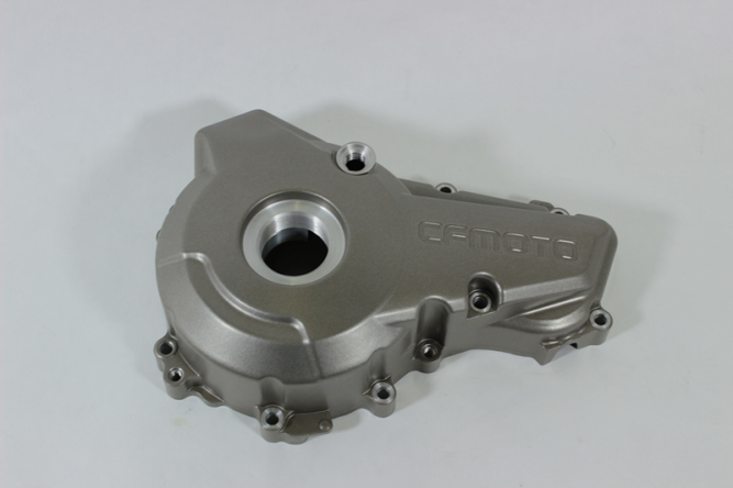 крышка картера левая