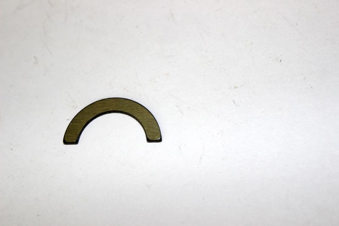 полукольцо-фиксатор