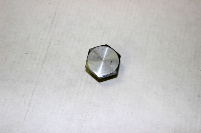 пробка сливная