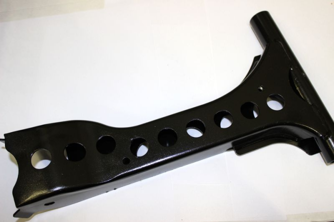 рычаг задний верхний левый