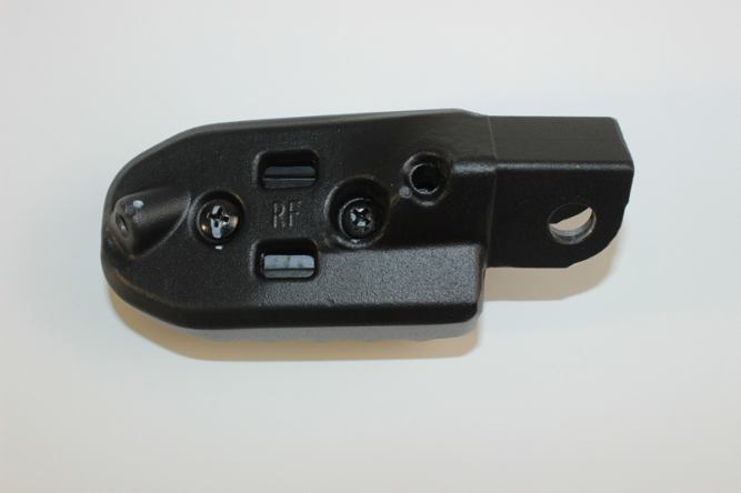 подножка правая передняя в сборе